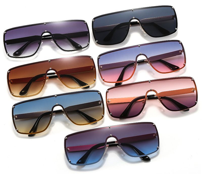 Custom Hot Sunglasses